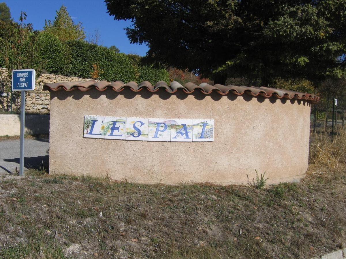 Mazet De Vacances Dans Le Domaine De L'Espai Saint-Martin-de-Bromes Екстер'єр фото